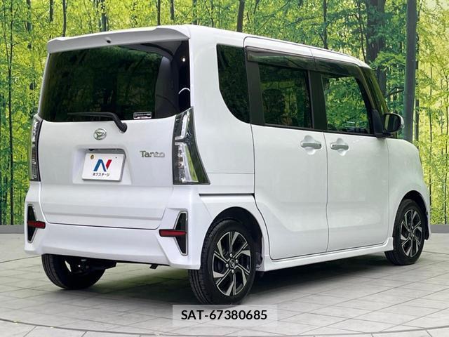 Daihatsu TANTO 2021-12 8814772-16