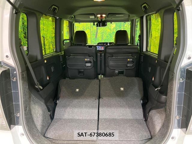 Daihatsu TANTO 2021-12 8814772-9