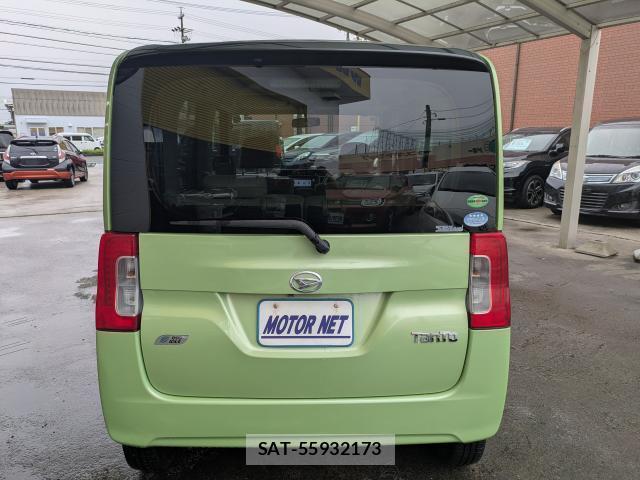 Daihatsu TANTO 2013-12 8814931-13