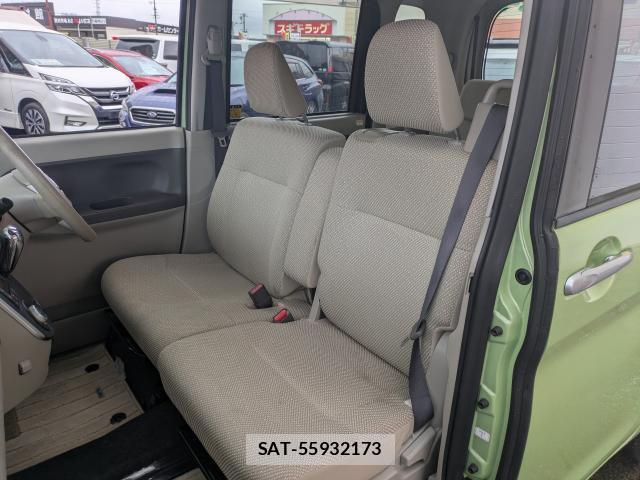 Daihatsu TANTO 2013-12 8814931-6