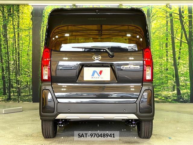 Daihatsu TANTO 2025-12 8815027-15