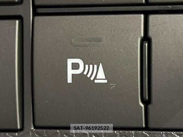 Daihatsu TANTO 2022-01 8815945-5