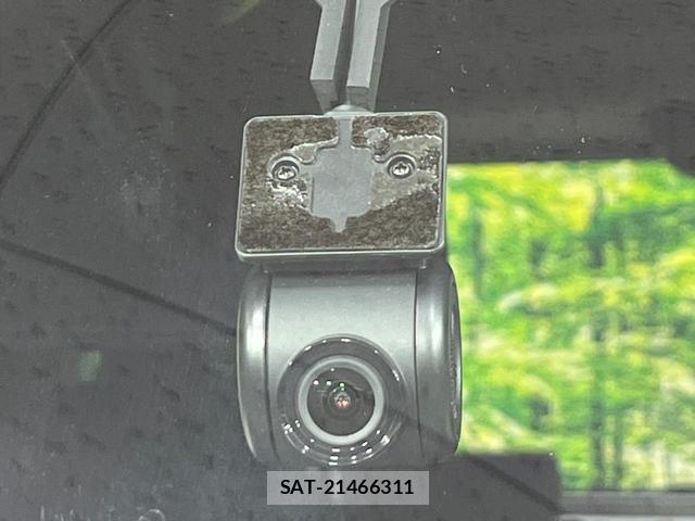 Daihatsu TANTO 2020-07 8815951-7