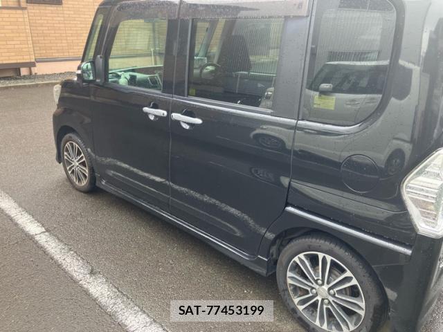 Daihatsu TANTO 2015-11 8816327-13