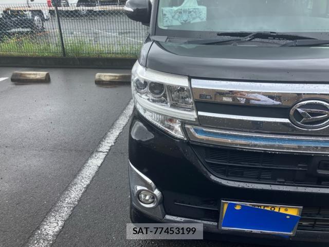 Daihatsu TANTO 2015-11 8816327-3