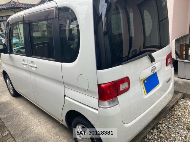 Daihatsu TANTO 2009-07 8816361-13