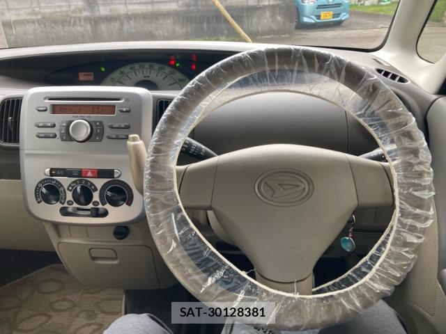 Daihatsu TANTO 2009-07 8816361-19
