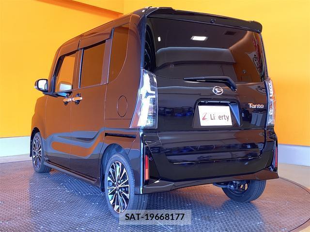 Daihatsu TANTO 2022-12 8816421-16