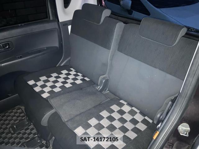 Daihatsu TANTO 2011-09 8816429-0