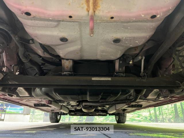 Daihatsu TANTO 2014-07 8817034-18