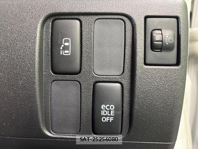 Daihatsu TANTO 2013-06 8817041-4