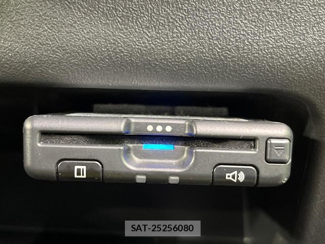 Daihatsu TANTO 2013-06 8817041-6