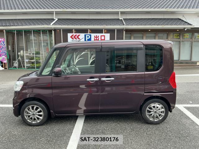 Daihatsu TANTO 2018-04 8817090-10