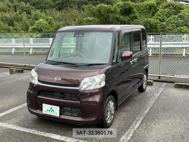 Daihatsu TANTO 2018-04 8817090-12