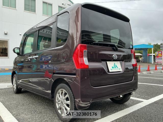 Daihatsu TANTO 2018-04 8817090-14