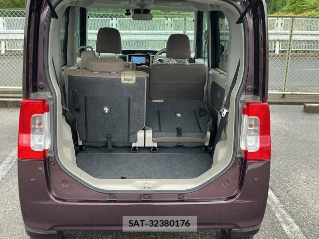 Daihatsu TANTO 2018-04 8817090-18