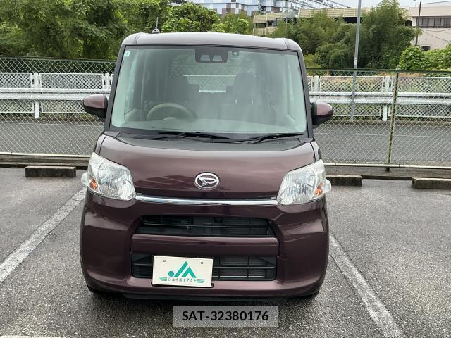 Daihatsu TANTO 2018-04 8817090-9