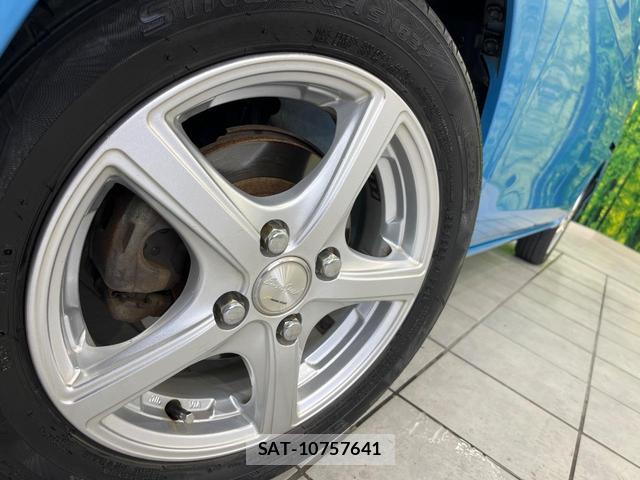 Daihatsu TANTO 2014-01 8817495-12