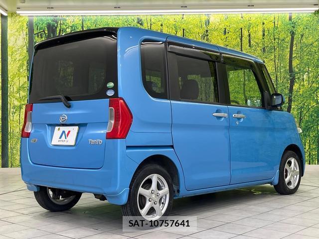 Daihatsu TANTO 2014-01 8817495-16