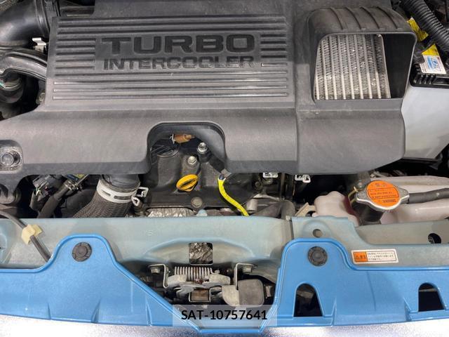 Daihatsu TANTO 2014-01 8817495-17