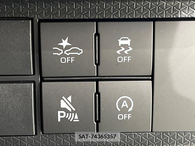 Daihatsu TANTO 2025-12 8817500-2