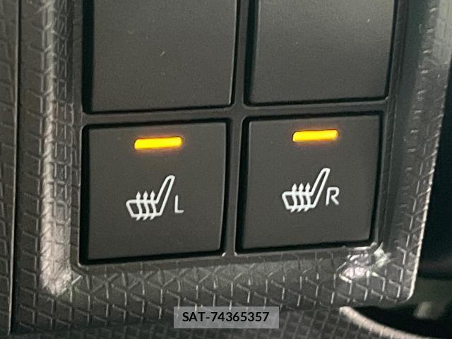 Daihatsu TANTO 2025-12 8817500-3