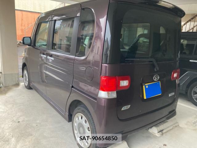 Daihatsu TANTO 2013-02 8817623-2