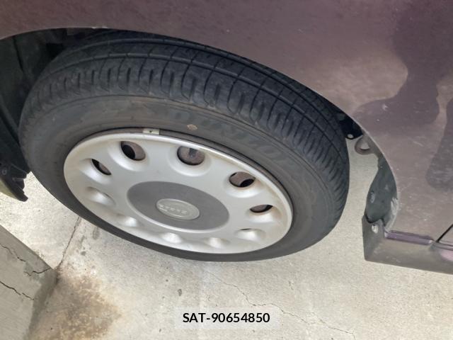 Daihatsu TANTO 2013-02 8817623-4