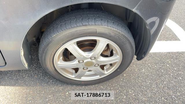 Daihatsu TANTO 2013-09 8817718-5