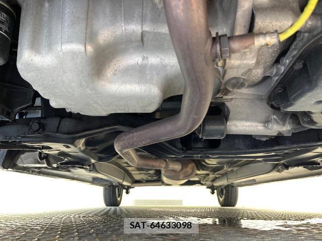 Daihatsu TANTO 2015-04 8817808-18