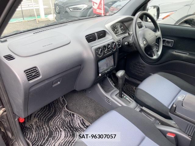 Daihatsu TERIOS KID 2001-10 8812681-17