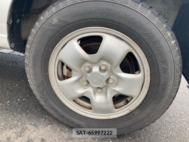 Daihatsu TERIOS KID 2003-09 8816358-11
