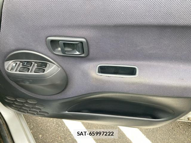 Daihatsu TERIOS KID 2003-09 8816358-16