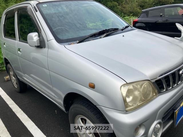 Daihatsu TERIOS KID 2003-09 8816358-2