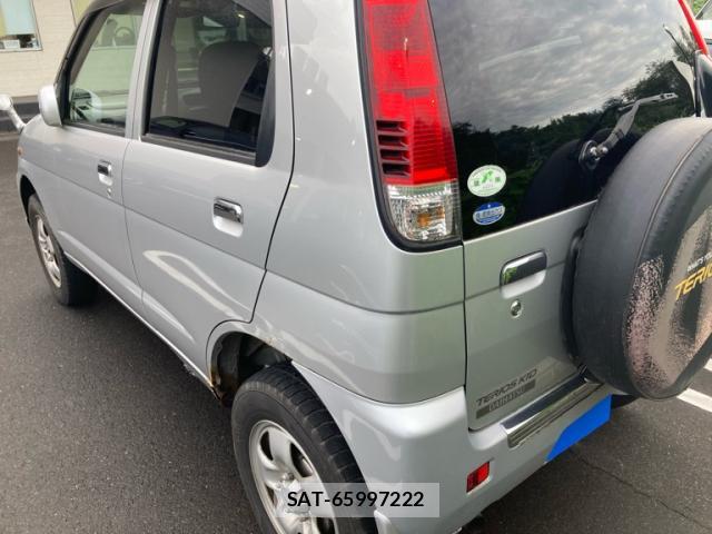 Daihatsu TERIOS KID 2003-09 8816358-4