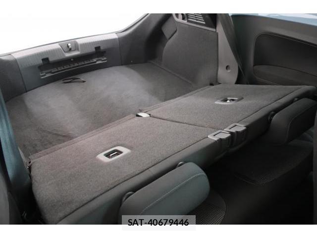 VolksWagen THE BEETLE 2013-06 8812099-15