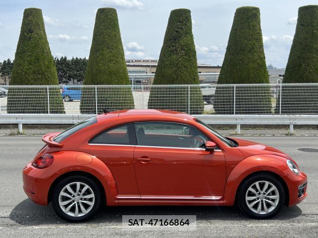 VolksWagen THE BEETLE 2017-11 8814575-14
