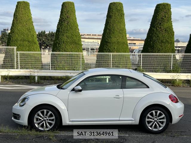 VolksWagen THE BEETLE 2014-03 8814576-13
