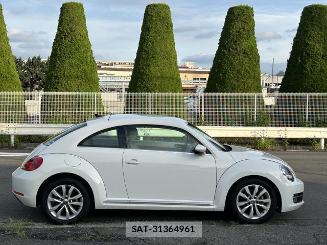 VolksWagen THE BEETLE 2014-03 8814576-14