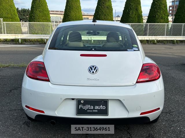 VolksWagen THE BEETLE 2014-03 8814576-3