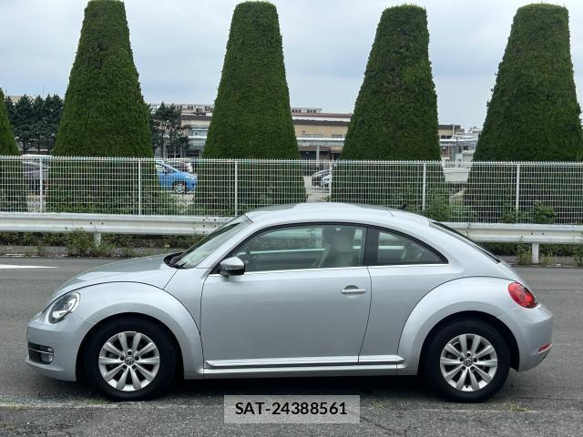 VolksWagen THE BEETLE 2013-09 8814577-18
