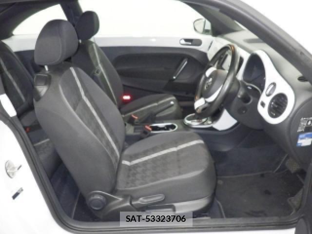 VolksWagen THE BEETLE 2017-08 8815387-3