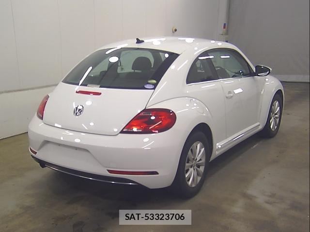 VolksWagen THE BEETLE 2017-08 8815387-5