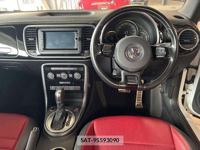 VolksWagen THE BEETLE 2020-01 8815404-2