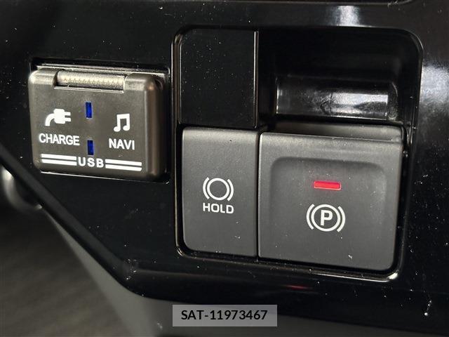 Daihatsu THOR 2022-10 8812134-17