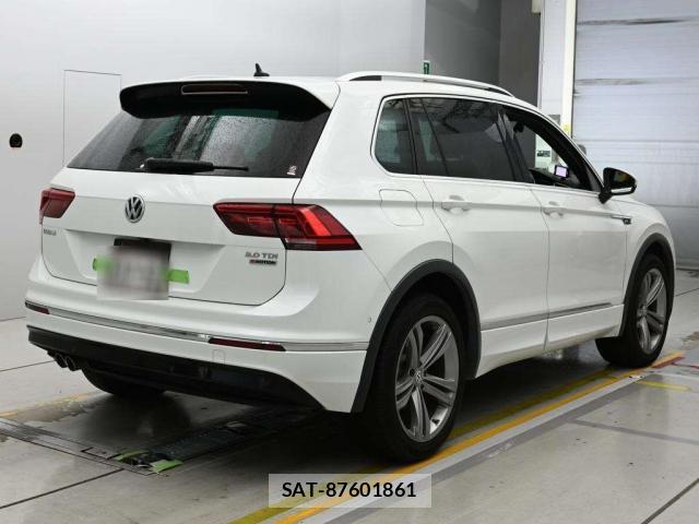 VolksWagen TIGUAN 2020-03 8816136-1