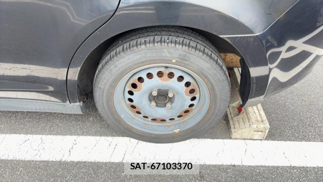 Nissan TIIDA 2011-10 8813661-2