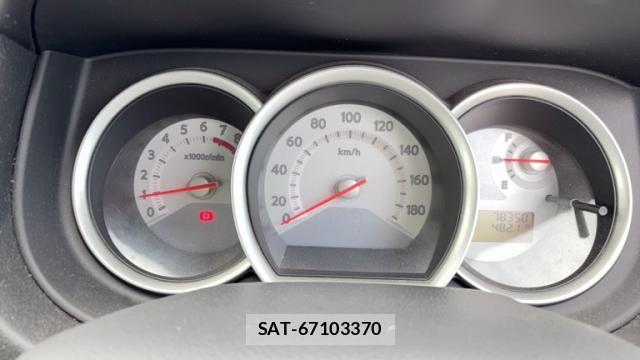 Nissan TIIDA 2011-10 8813661-3