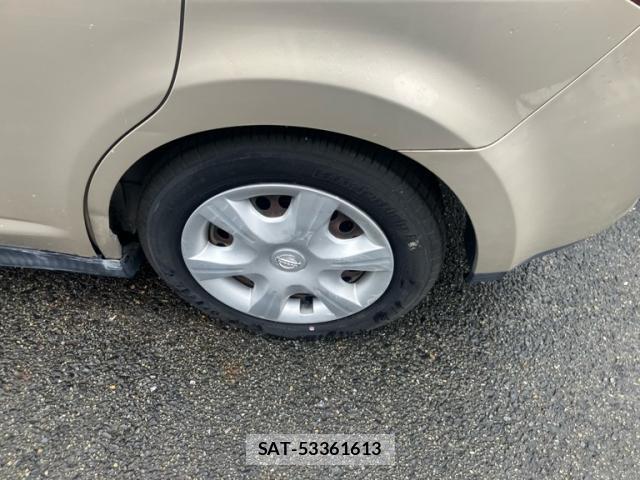 Nissan TIIDA 2009-11 8817613-11