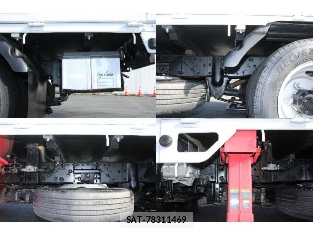 Mazda TITAN 2015-06 8814360-18